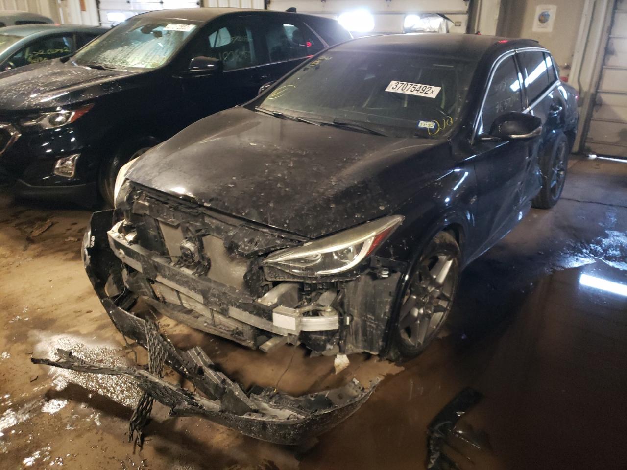 Photo 2 from auction – 2018 INFINITI QX30 BASE with VIN SJKCH5CP3JA040111