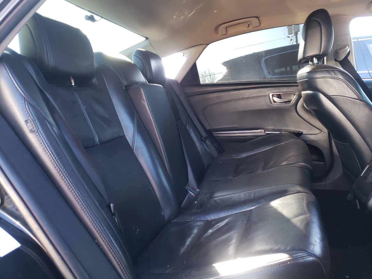 Photo 6 from auction – 2014 TOYOTA AVALON HYB with VIN 4T1BD1EB3EU025774