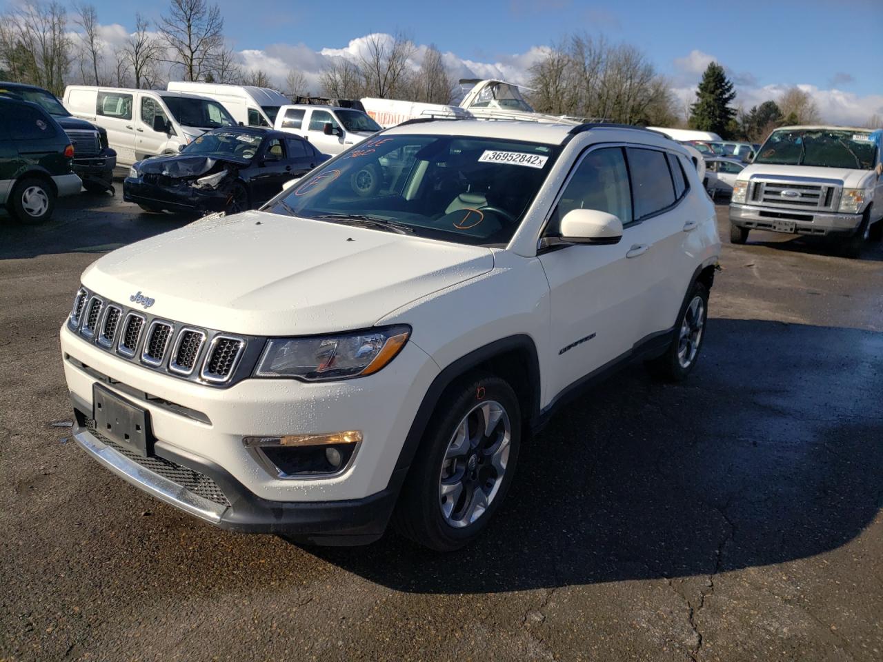 Photo 2 from auction – 2019 JEEP COMPASS LI with VIN 3C4NJCCBXKT664135