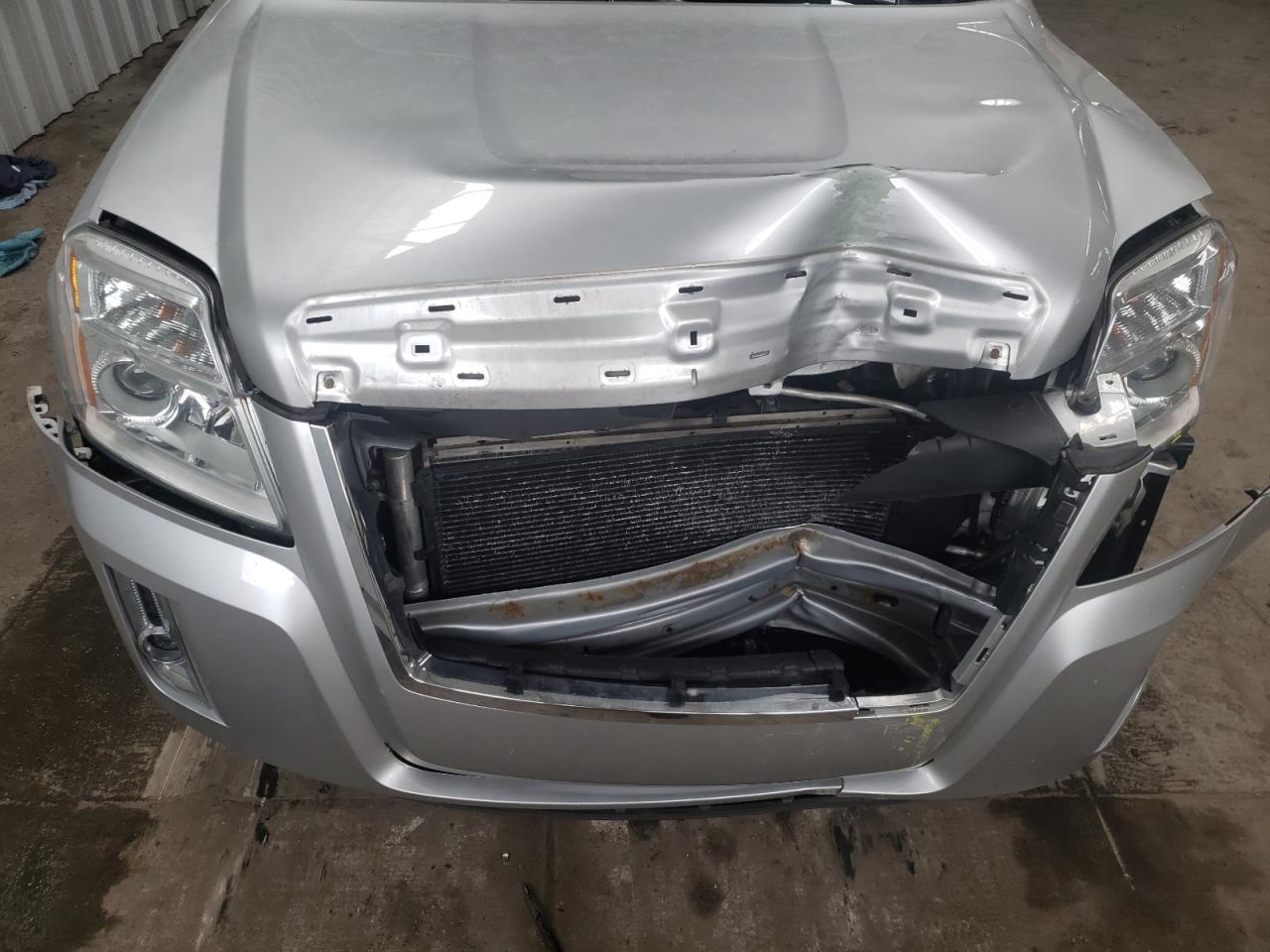 Photo 9 from auction – 2011 GMC TERRAIN SL with VIN 2CTFLTE56B6385604