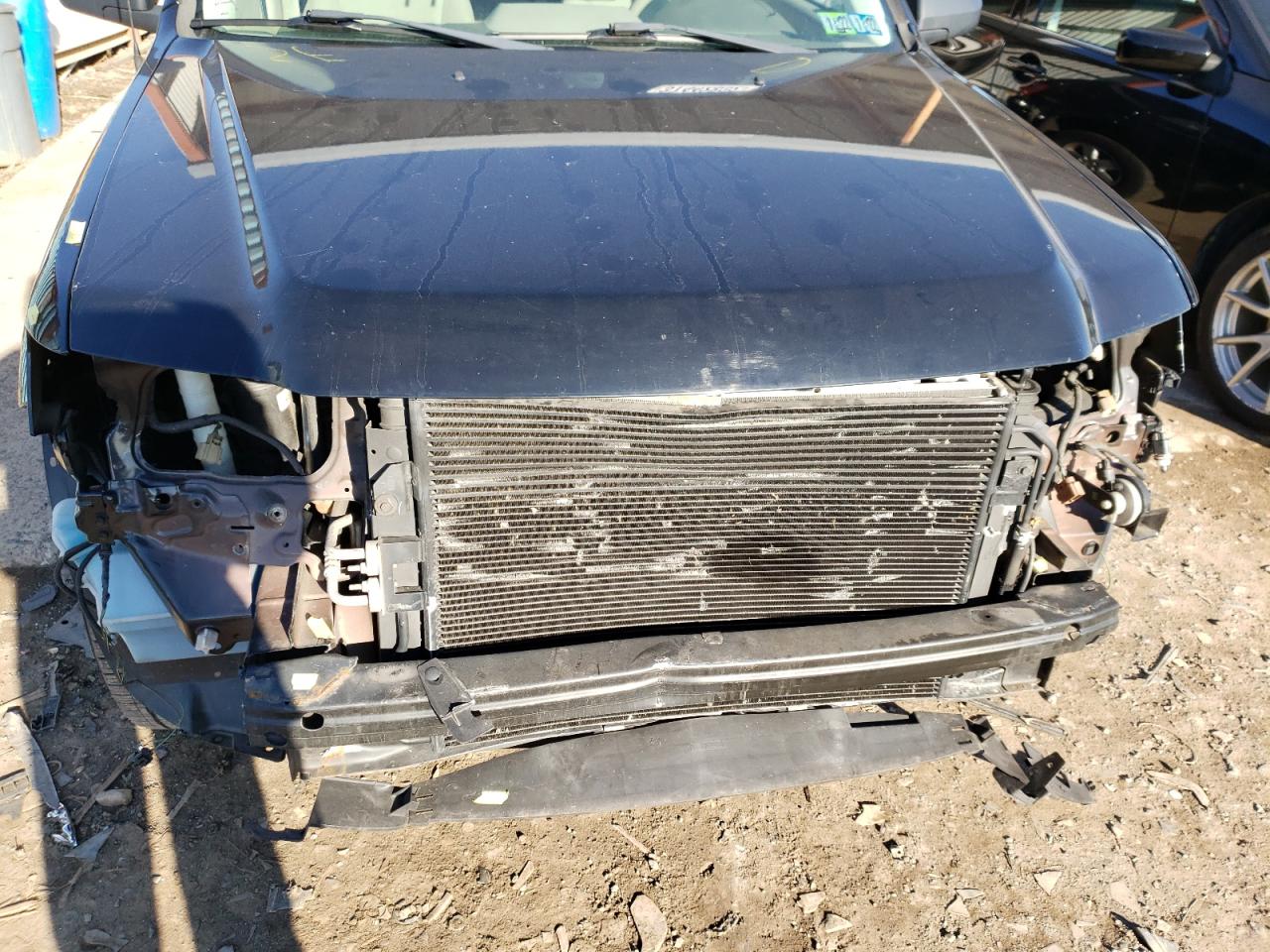Photo 9 from auction – 2008 FORD ESCAPE XLT with VIN 1FMCU03Z98KE49023