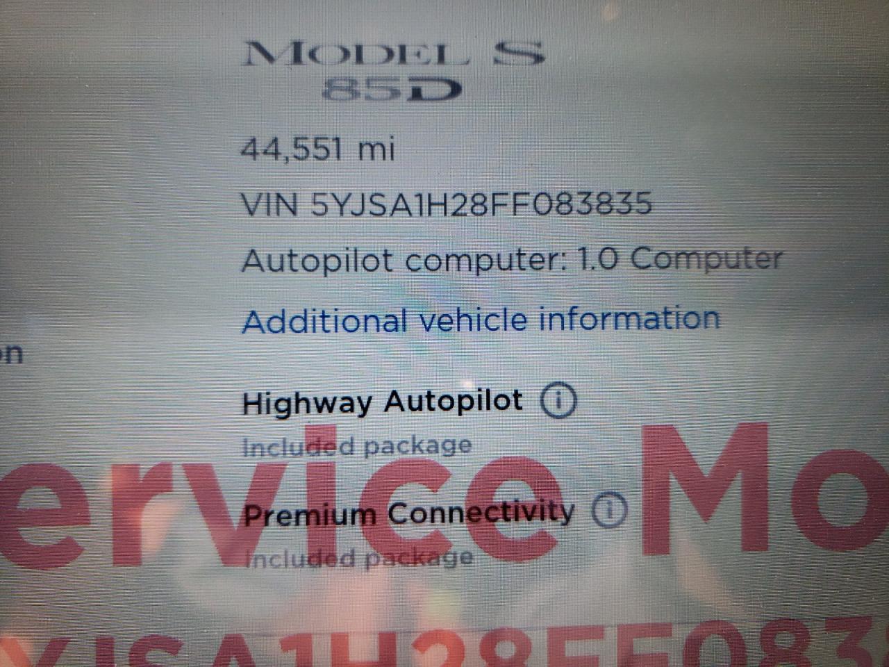 Photo 8 from auction – 2015 TESLA MODEL S 85 with VIN 5YJSA1H28FF083835