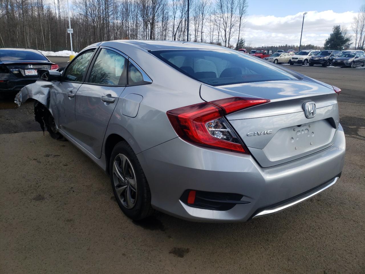 Photo 3 from auction – 2019 HONDA CIVIC LX with VIN 2HGFC2F63KH556294