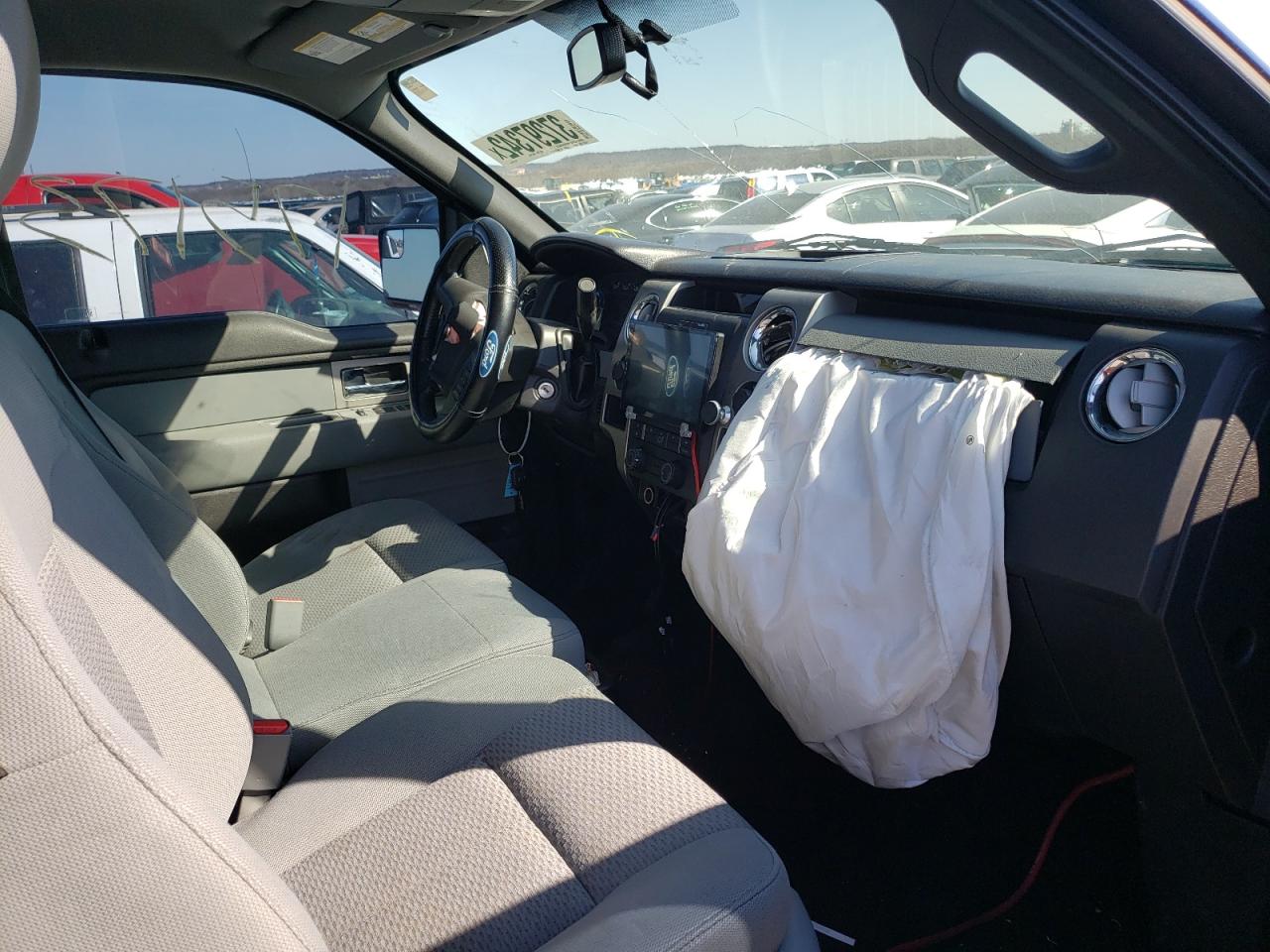 Photo 5 from auction – 2011 FORD F150 SUPER with VIN 1FTFW1ET0BFB24108