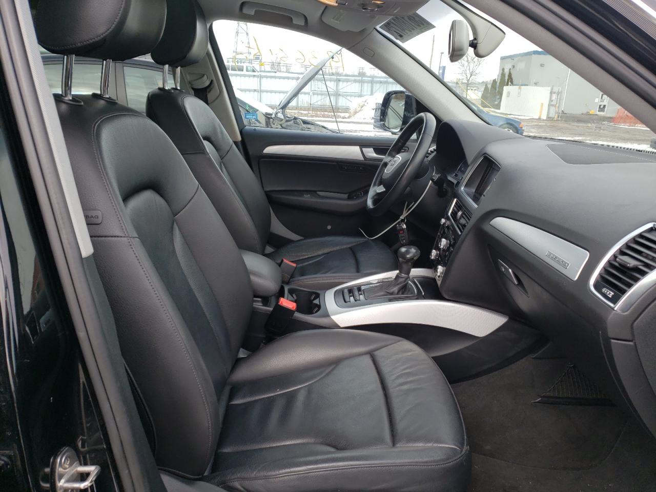 Photo 5 from auction – 2015 AUDI Q5 PREMIUM with VIN WA1LFCFP8FA115041