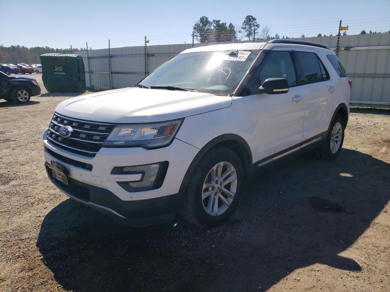 Фото 2 с аукциона – 2016 FORD EXPLORER X с VIN 1FM5K7DHXGGC28352