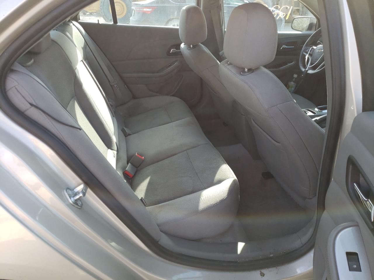 Photo 6 from auction – 2014 CHEVROLET MALIBU LS with VIN 1G11B5SL7EF140787