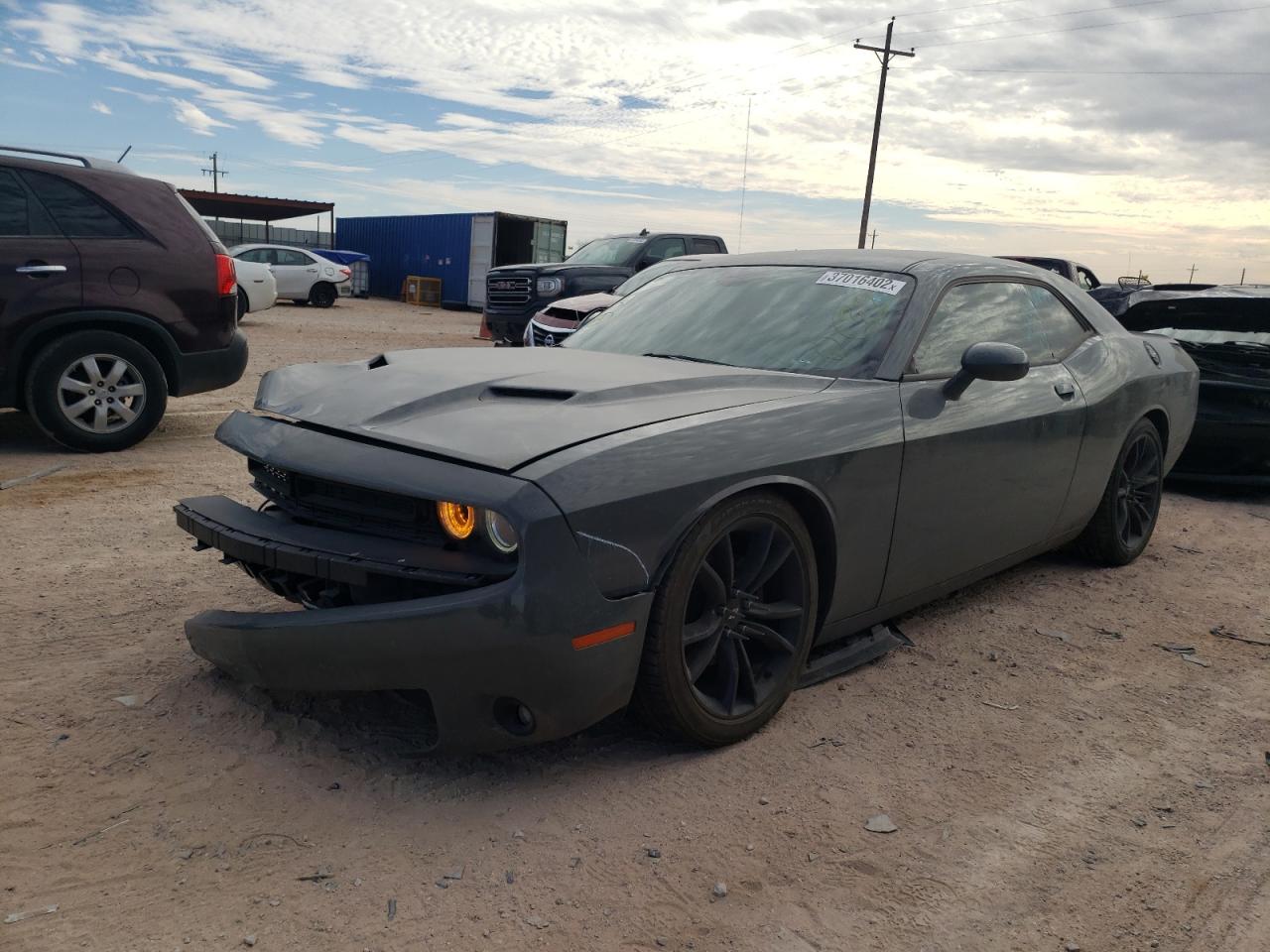 Photo 2 from auction – 2018 DODGE CHALLENGER with VIN 2C3CDZAG6JH332706
