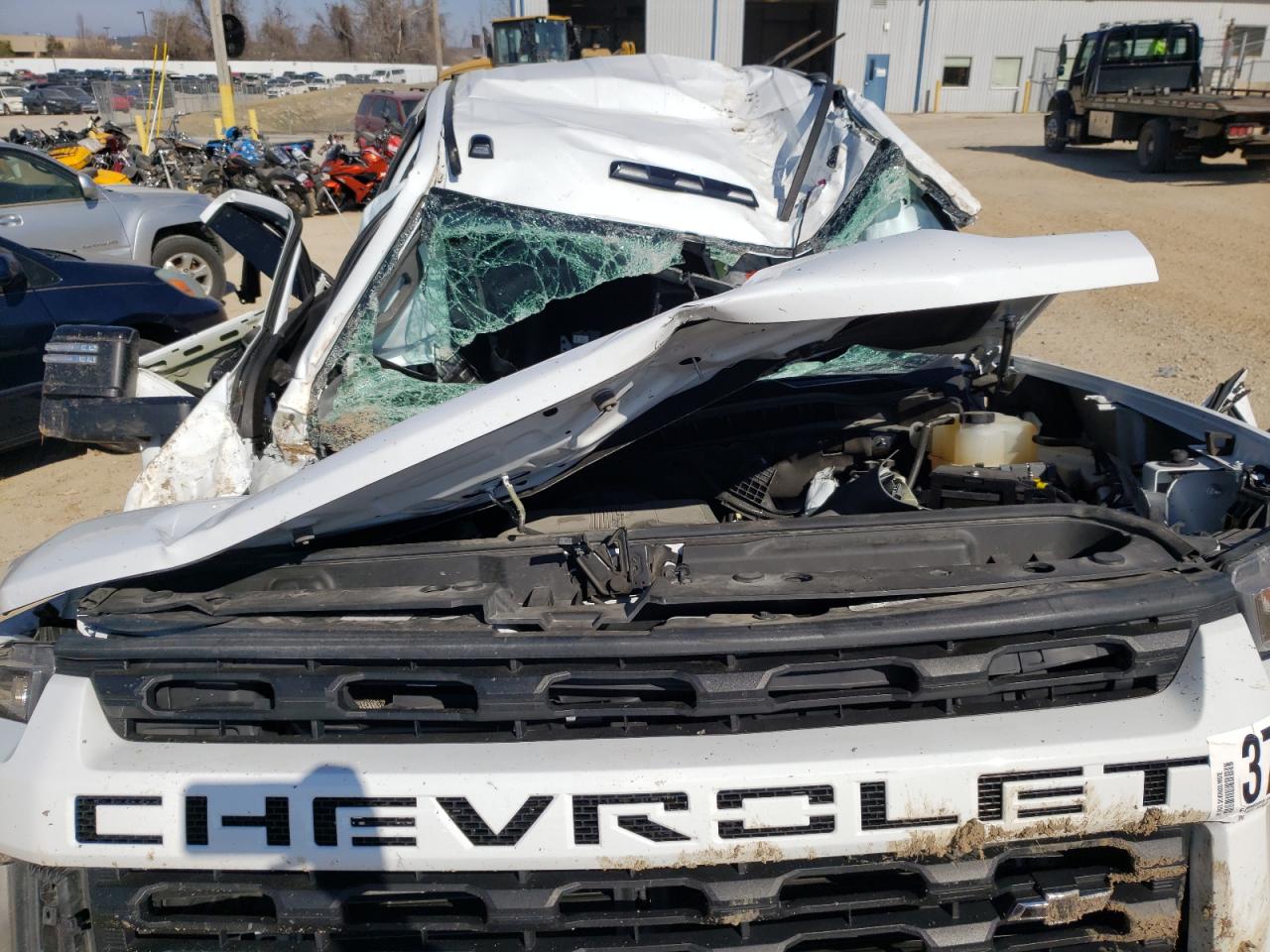 Photo 7 from auction – 2020 CHEVROLET SILVERADO with VIN 1GC4YME76LF173692