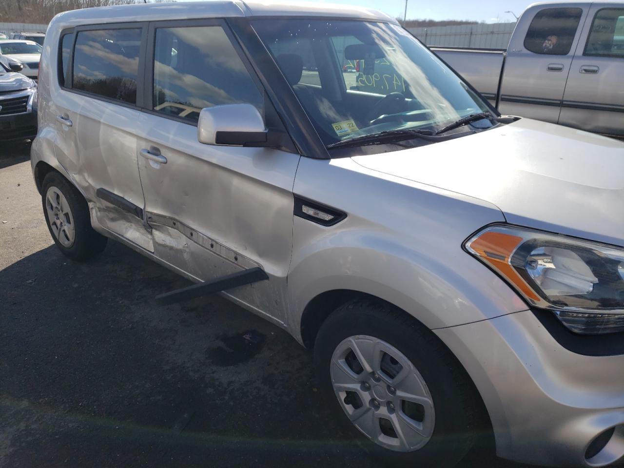 Photo 9 from auction – 2012 KIA SOUL with VIN KNDJT2A58C7414821