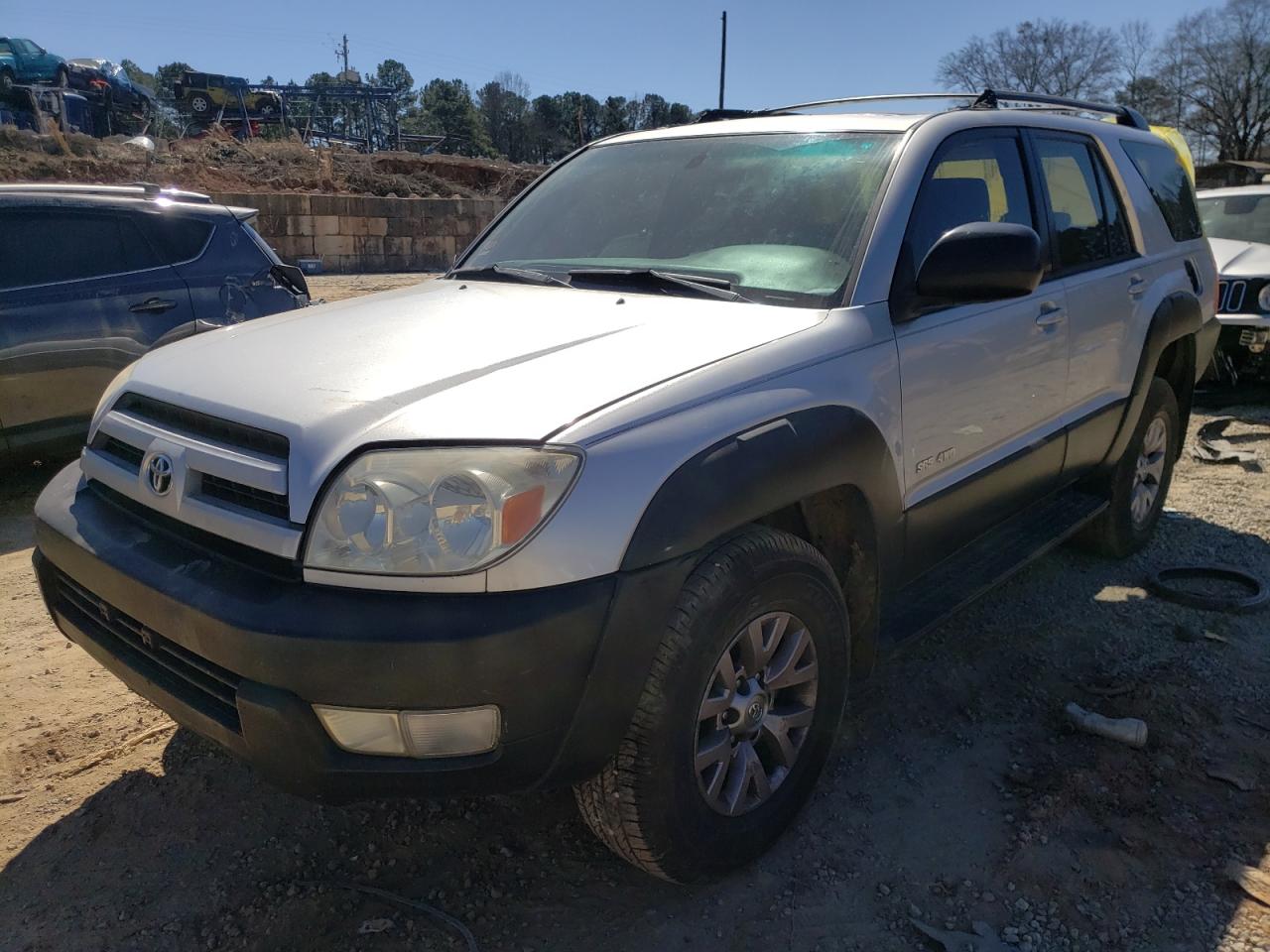 Photo 2 from auction – 2003 TOYOTA 4RUNNER SR with VIN JTEBU14R938001399