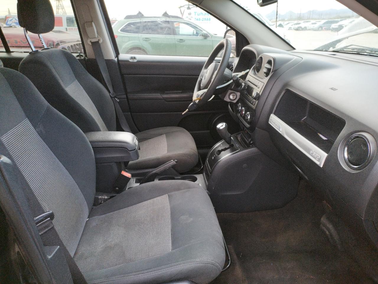 Photo 5 from auction – 2016 JEEP COMPASS SP with VIN 1C4NJCBA6GD641182