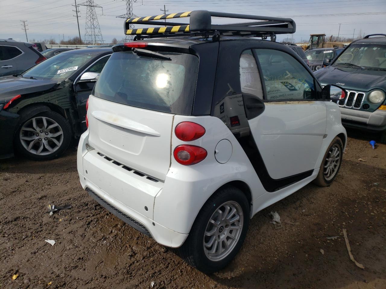 Photo 4 from auction – 2013 SMART FORTWO PUR with VIN WMEEJ3BA1DK654351