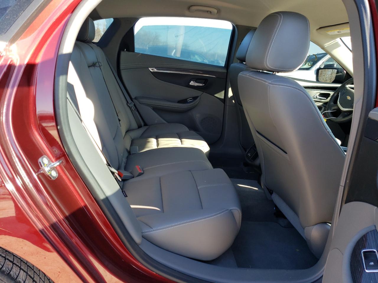 Photo 6 from auction – 2016 CHEVROLET IMPALA LT with VIN 2G1115S37G9155577