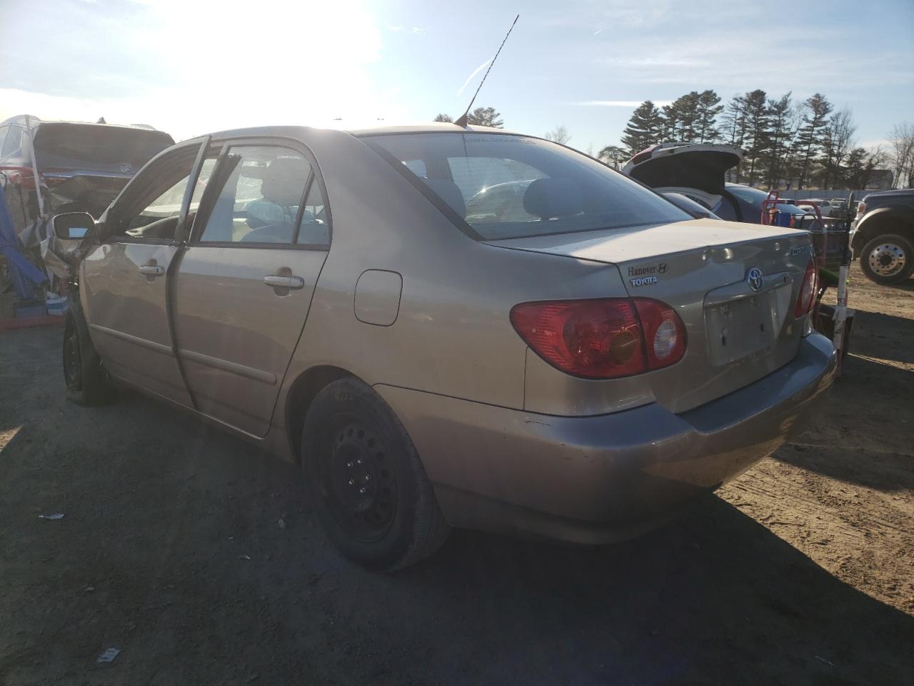Photo 3 from auction – 2004 TOYOTA COROLLA CE with VIN 1NXBR32EX4Z339805