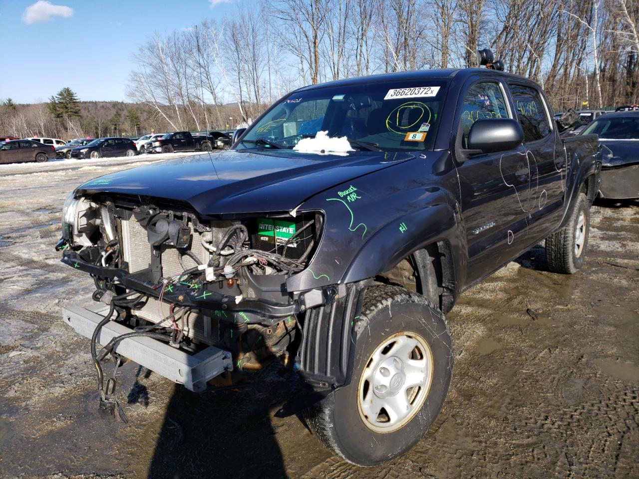 Photo 2 from auction – 2013 TOYOTA TACOMA DOU with VIN 5TFLU4EN6DX083217
