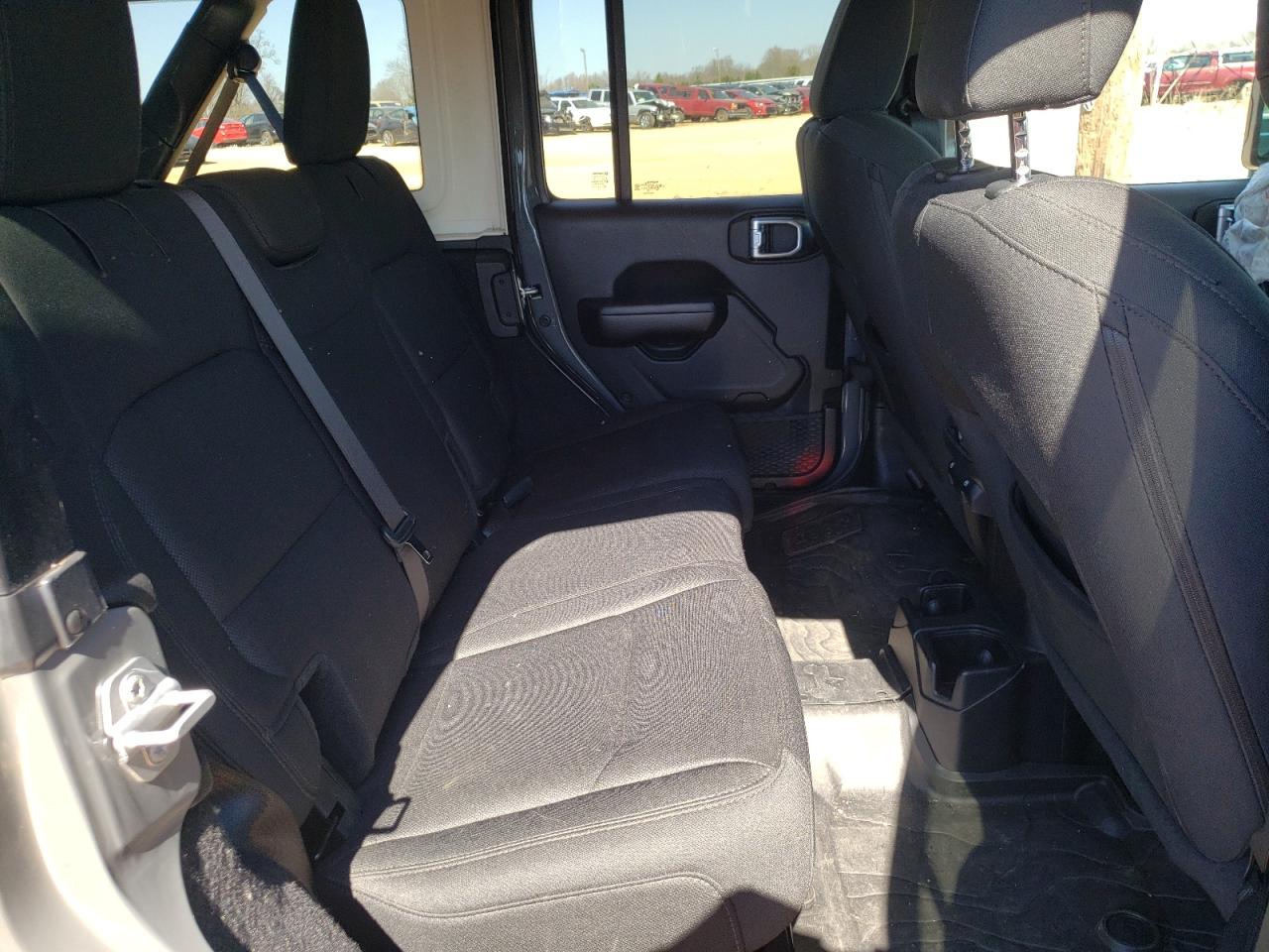 Photo 6 from auction – 2019 JEEP WRANGLER U with VIN 1C4HJXDG2KW610840