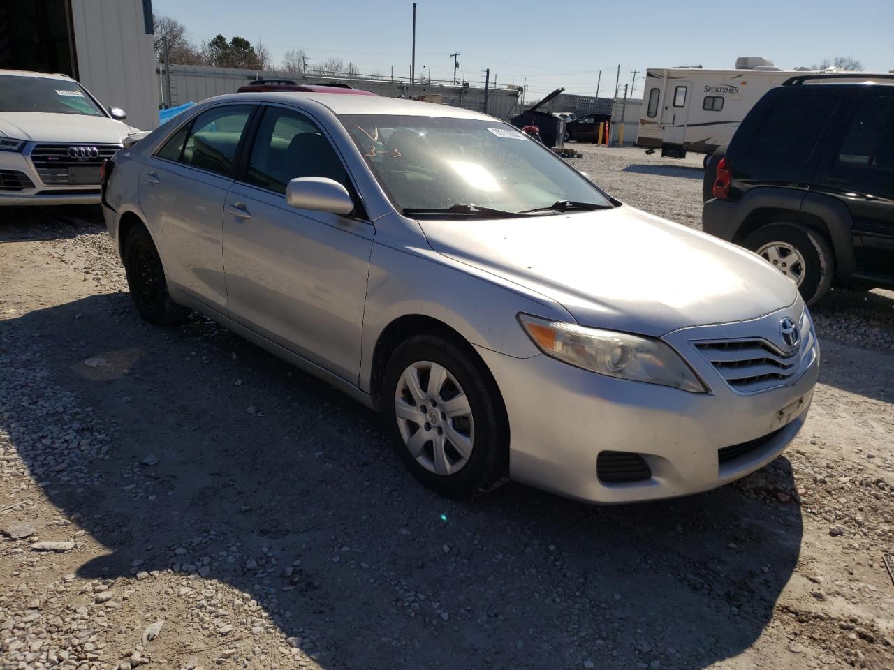 TOYOTA CAMRY BASE 2011 with VIN 4T1BF3EK8BU709057 - Photo from auction