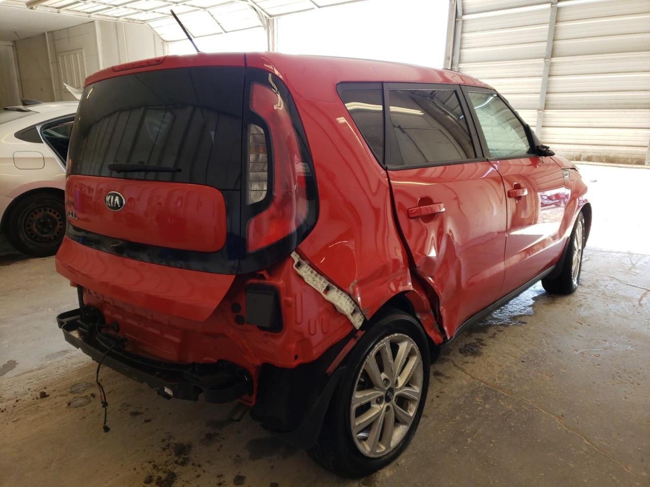 Photo 4 from auction – 2018 KIA SOUL + with VIN KNDJP3A51J7569721
