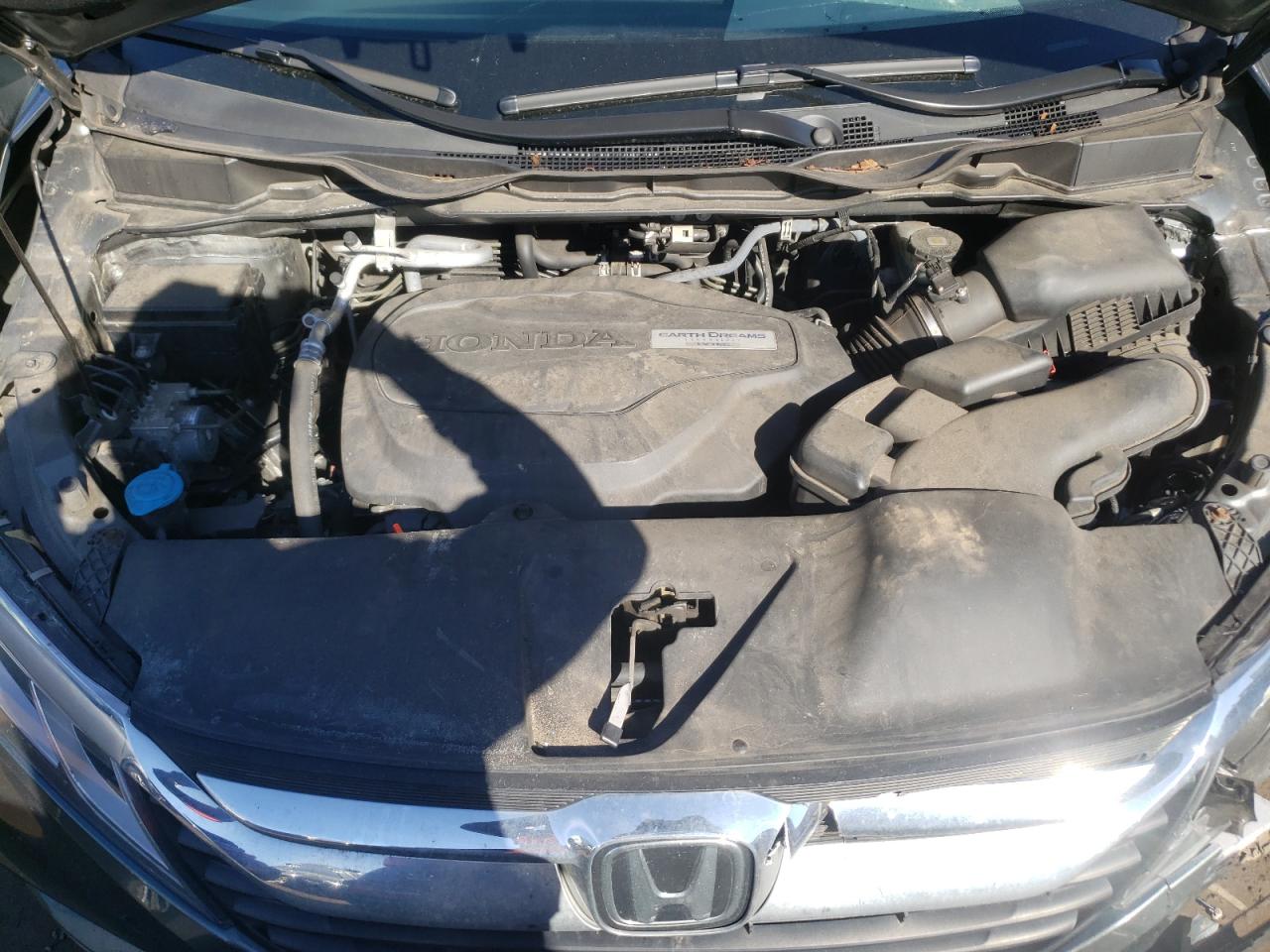 Photo 7 from auction – 2018 HONDA ODYSSEY EX with VIN 5FNRL6H79JB076788