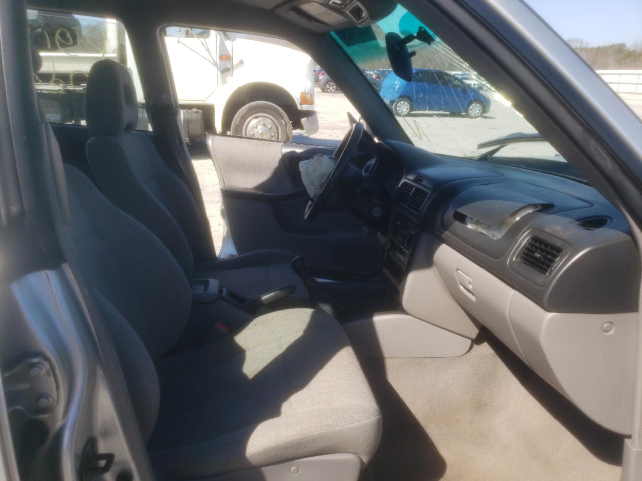 Photo 5 from auction – 2002 SUBARU FORESTER L with VIN JF1SF63512G738617