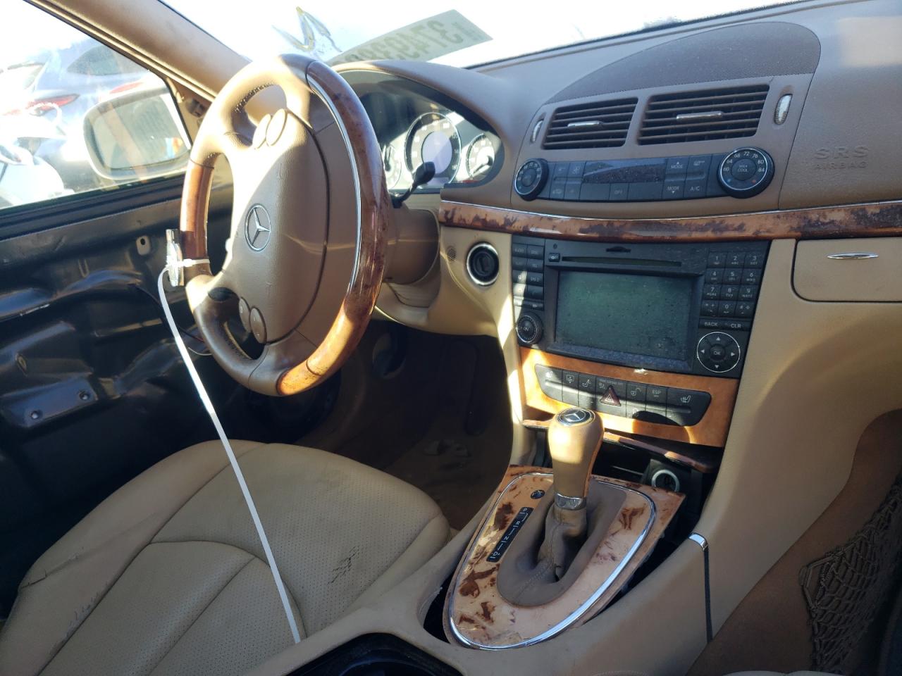 Photo 9 from auction – 2009 MERCEDES-BENZ E 350 with VIN WDBUF56X99B375516
