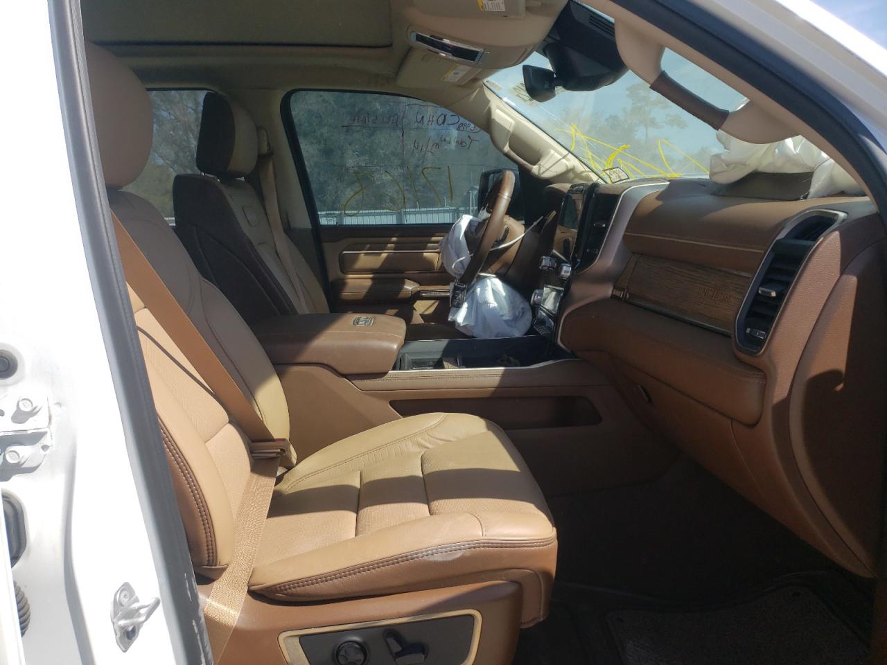 Photo 5 from auction – 2019 RAM 1500 LONGH with VIN 1C6SRFST9KN627219