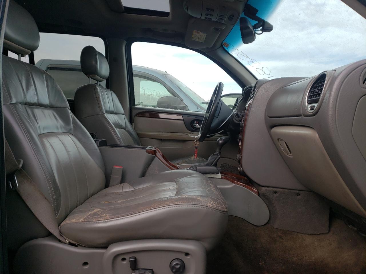 Photo 5 from auction – 2003 GMC ENVOY XL with VIN 1GKET16S032177429