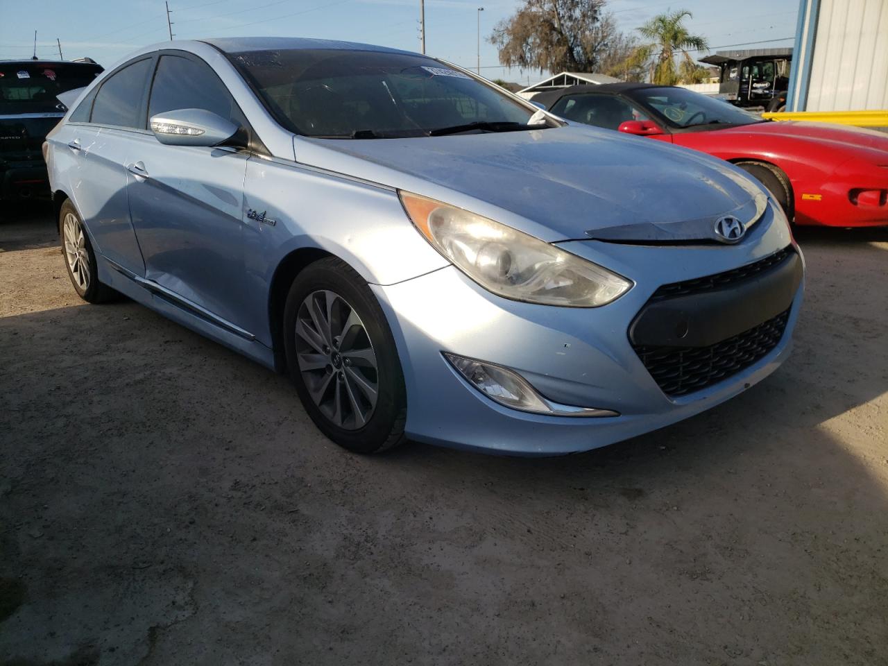 Photo 1 from auction – 2013 HYUNDAI SONATA HYB with VIN KMHEC4A44DA077746