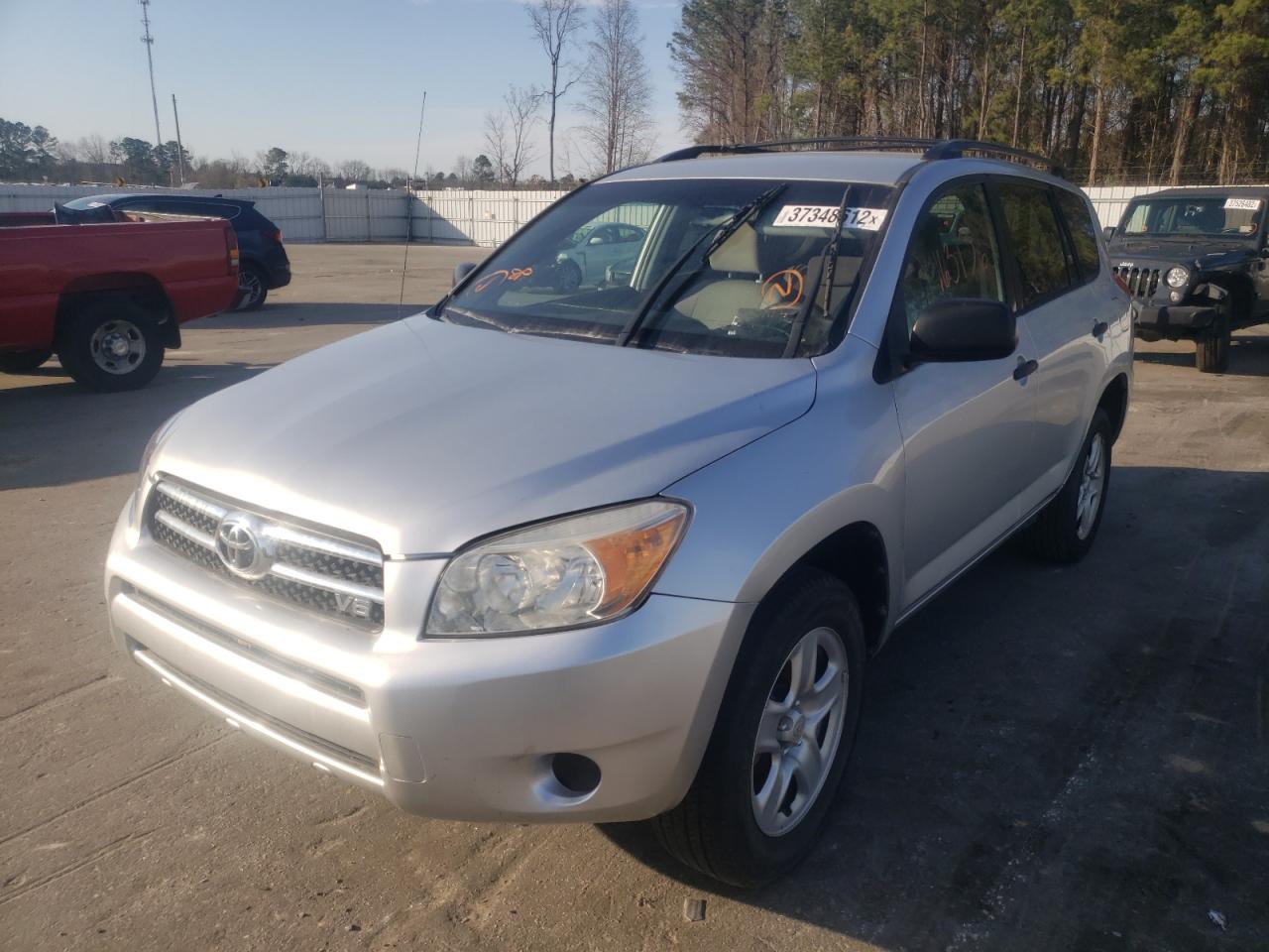 Photo 2 from auction – 2006 TOYOTA RAV4 with VIN JTMZK33V865002245
