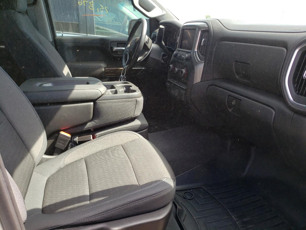 Photo 5 from auction – 2019 CHEVROLET SILVERADO with VIN 1GCRYDED0KZ314846
