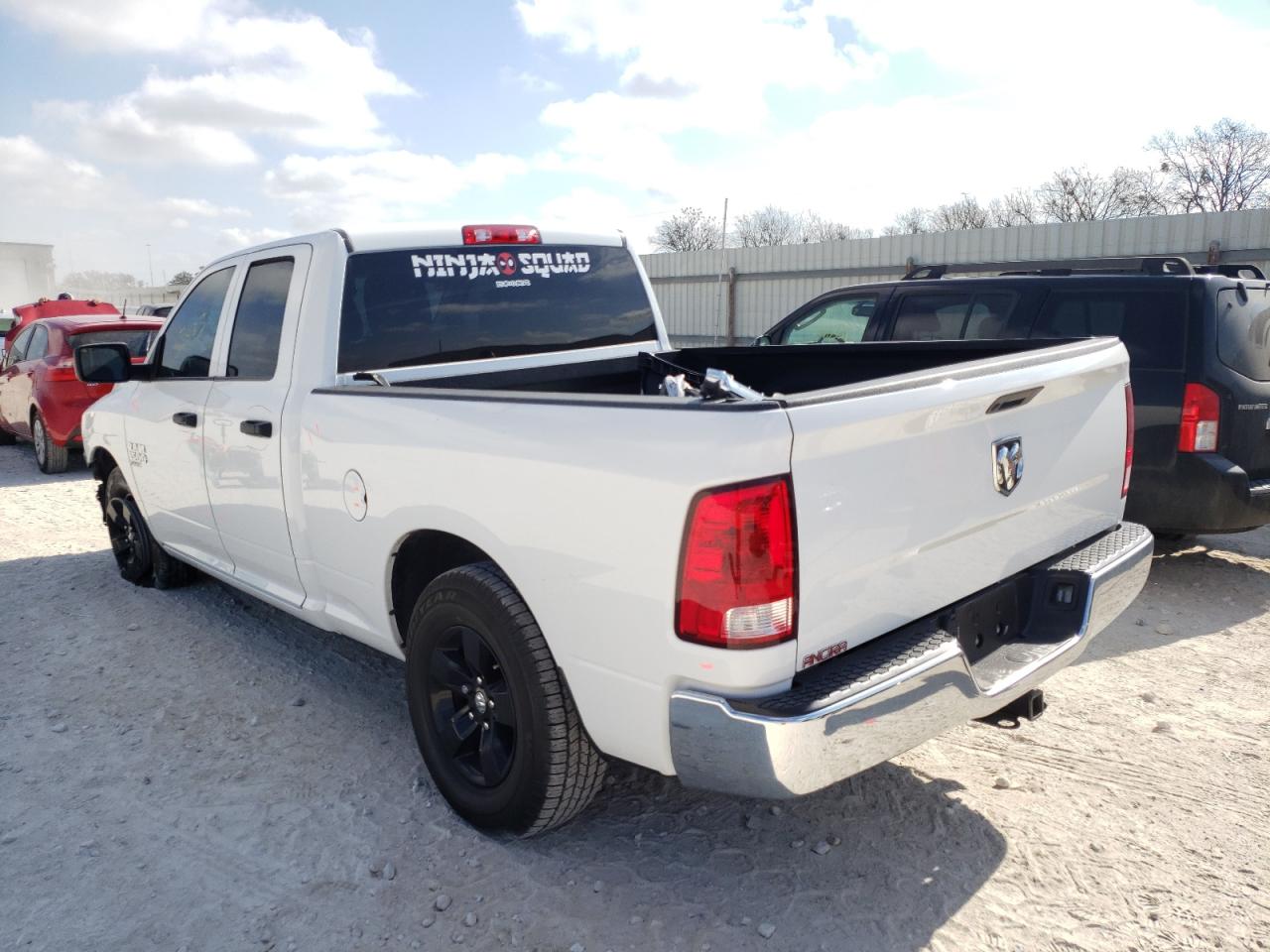 Photo 3 from auction – 2019 RAM 1500 CLASS with VIN 1C6RR6FG7KS673726