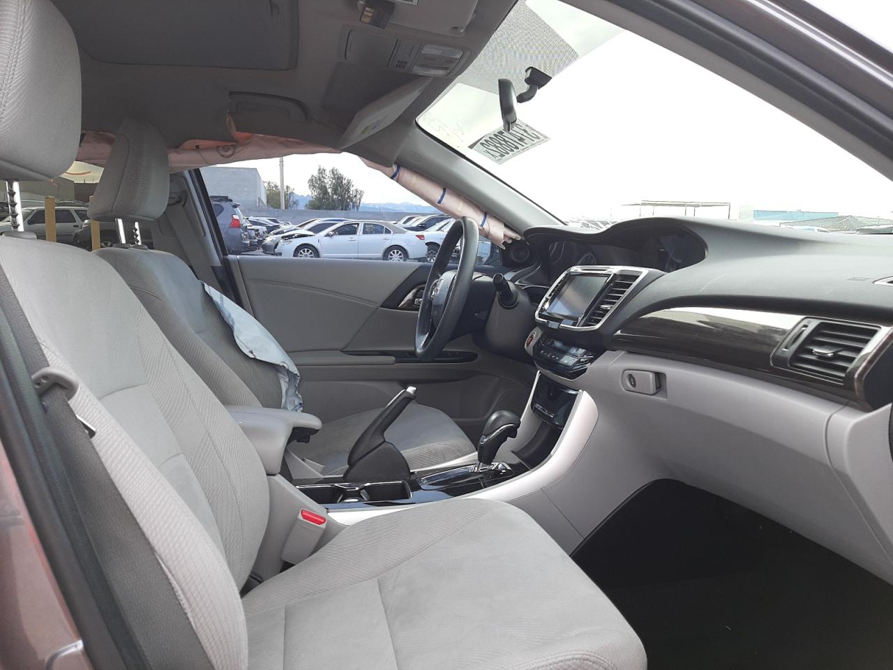 Photo 5 from auction – 2017 HONDA ACCORD EX with VIN 1HGCR2F78HA151985