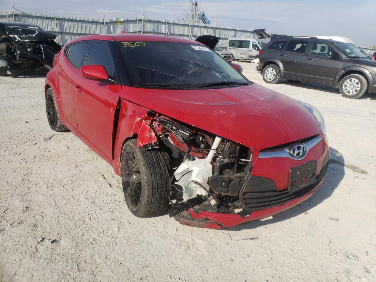 Photo 9 from auction – 2015 HYUNDAI VELOSTER with VIN KMHTC6AD3FU224823