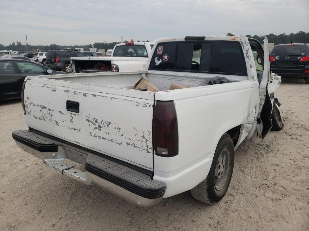 Photo 4 from auction – 1995 GMC SIERRA C15 with VIN 1GTEC14H3SZ543201
