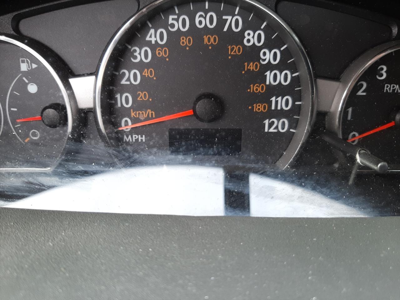 Photo 8 from auction – 2005 SATURN ION LEVEL with VIN 1G8AG52F15Z142031