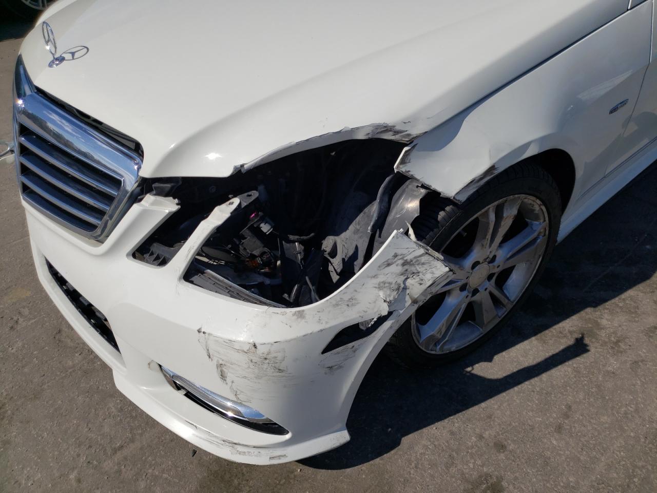 Photo 9 from auction – 2012 MERCEDES-BENZ E 350 4MAT with VIN WDDHF8JB5CA644095