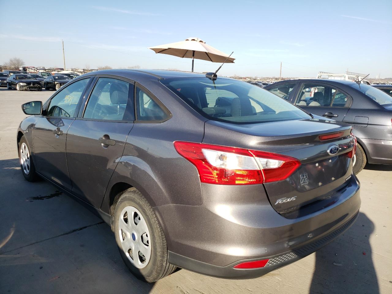 Photo 3 from auction – 2012 FORD FOCUS S with VIN 1FAHP3E28CL475933