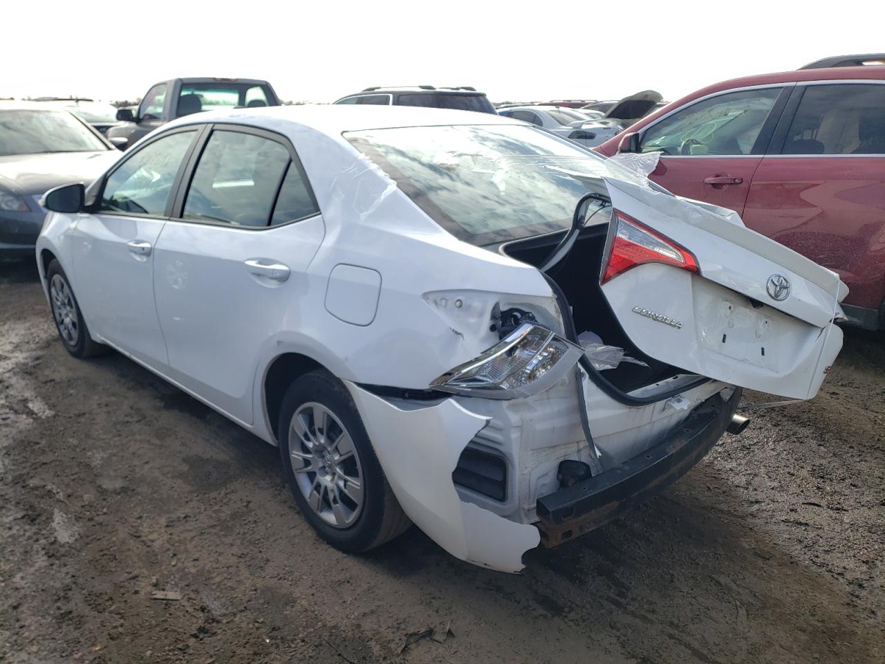 Photo 3 from auction – 2015 TOYOTA COROLLA L with VIN 2T1BURHE7FC466704