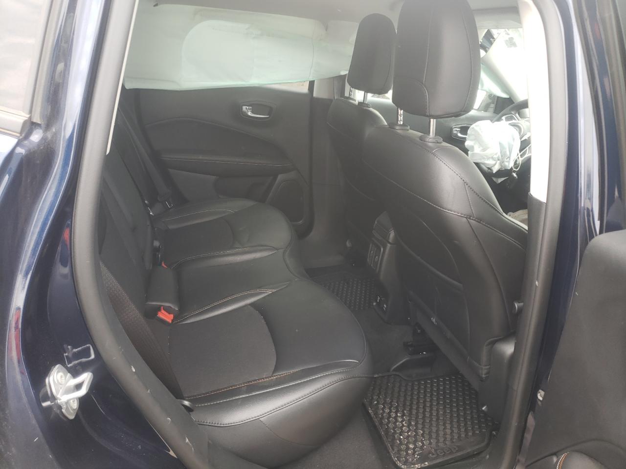 Photo 6 from auction – 2019 JEEP COMPASS LA with VIN 3C4NJCBB4KT726632