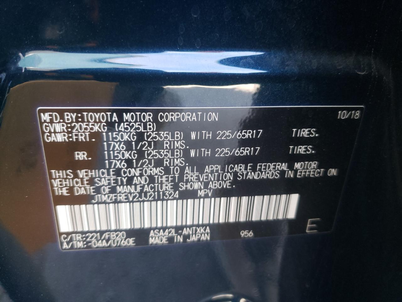 Photo 10 from auction – 2018 TOYOTA RAV4 LE with VIN JTMZFREV2JJ211324