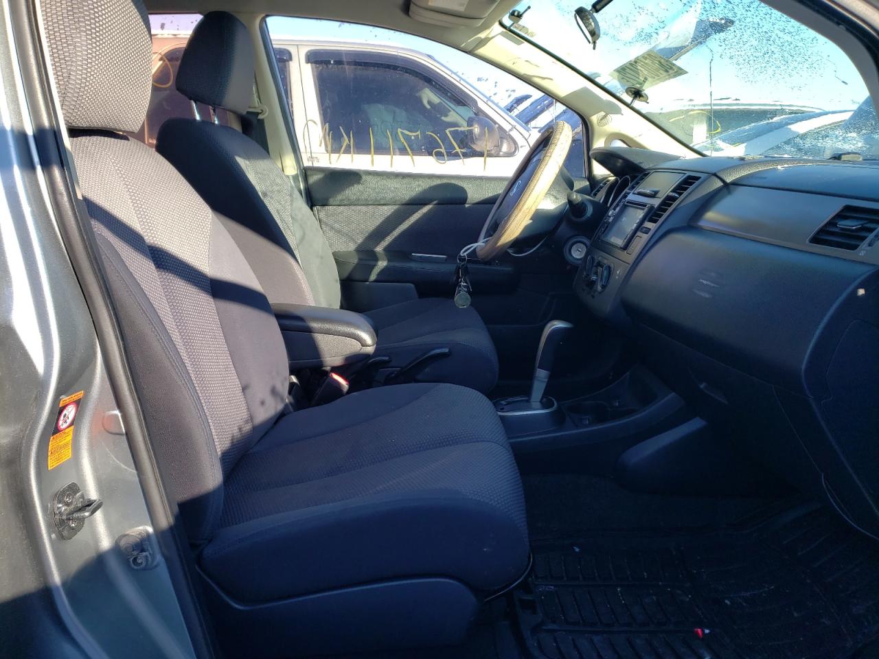 Photo 5 from auction – 2008 NISSAN VERSA S with VIN 3N1BC13EX8L428396