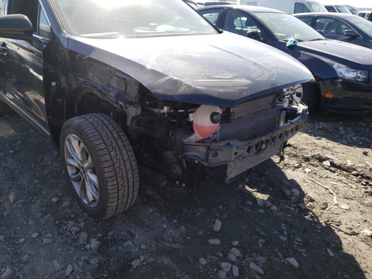 Photo 9 from auction – 2019 LINCOLN MKC SELECT with VIN 5LMCJ2D93KUL04071