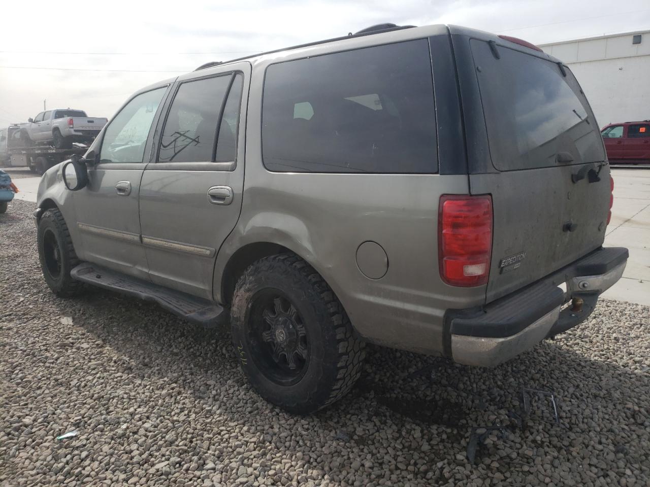 Photo 3 from auction – 1999 FORD EXPEDITION with VIN 1FMRU1761XLA30348