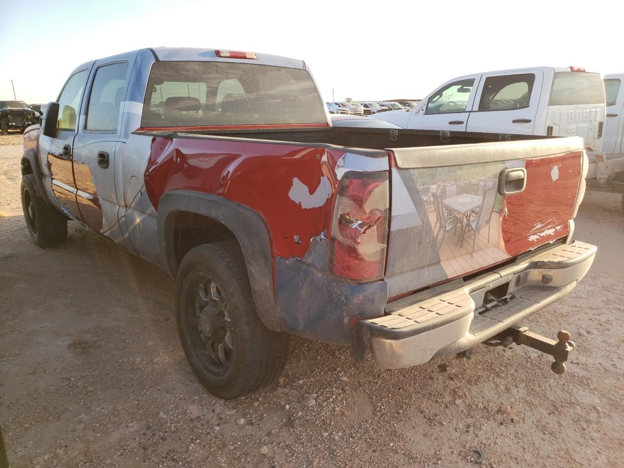 Photo 3 from auction – 2005 CHEVROLET SILVERADO with VIN 1GCHK23265F920614