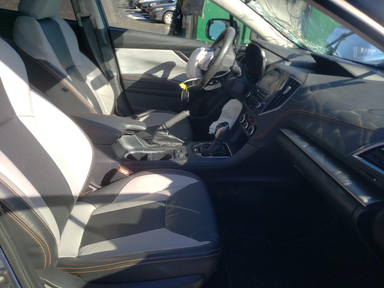 Photo 5 from auction – 2019 SUBARU CROSSTREK with VIN JF2GTAMCXK8297042