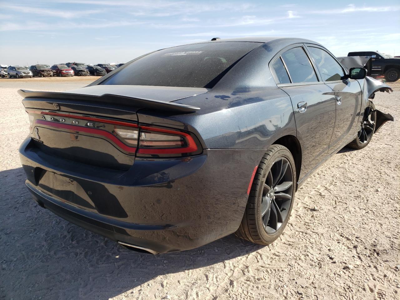 Photo 4 from auction – 2018 DODGE CHARGER SX with VIN 2C3CDXBG8JH157877
