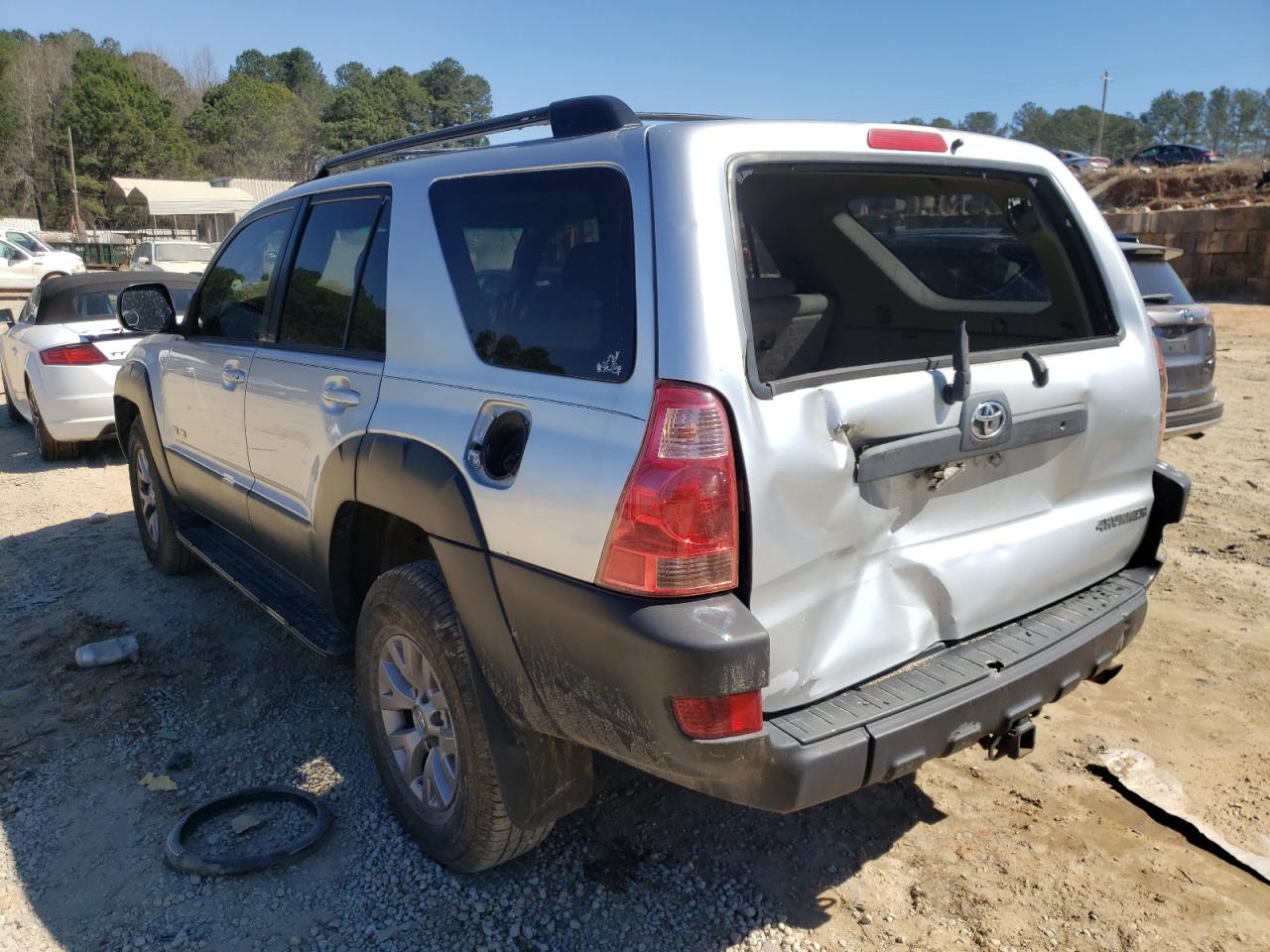 Photo 3 from auction – 2003 TOYOTA 4RUNNER SR with VIN JTEBU14R938001399