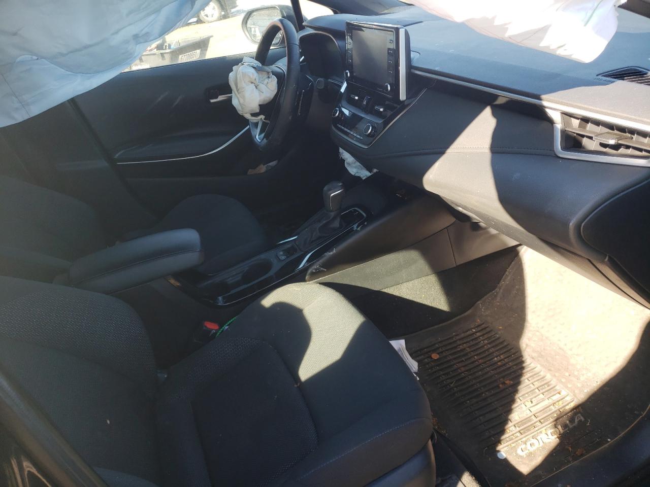 Photo 5 from auction – 2020 TOYOTA COROLLA SE with VIN 5YFP4RCE7LP014924