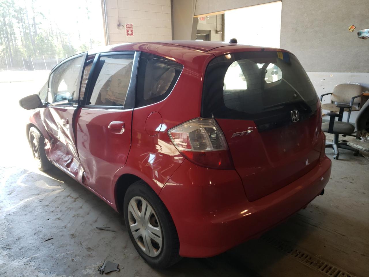 Photo 3 from auction – 2010 HONDA FIT with VIN JHMGE8H26AC007943